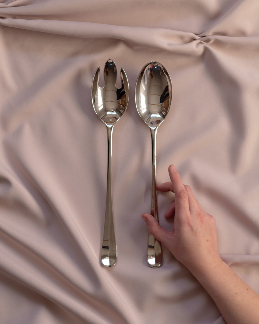 Dideli vintažiniai serviravimo įrankiai