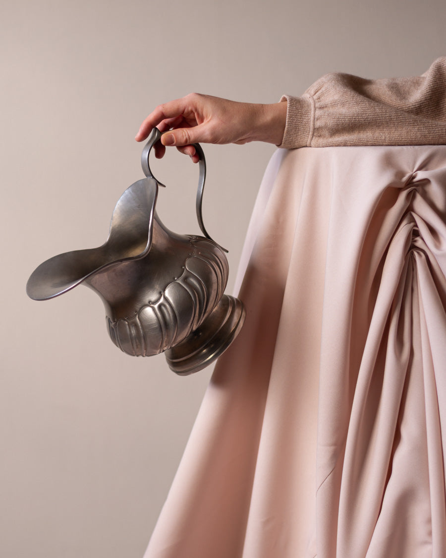 Vintažinis alavinis ąsotis