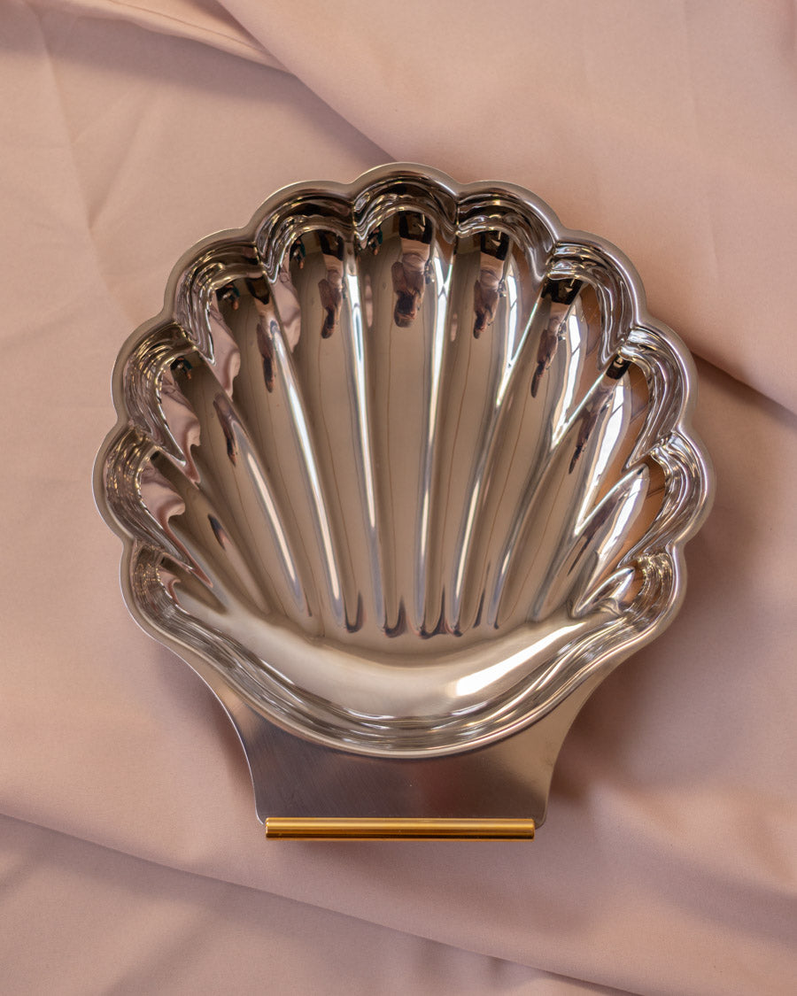 Vintažinis kriauklės formos dubuo su aukso dekoru - didelis