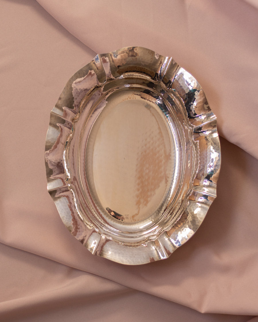 Ovalo formos sidabru dengtas kalinėtas dubuo
