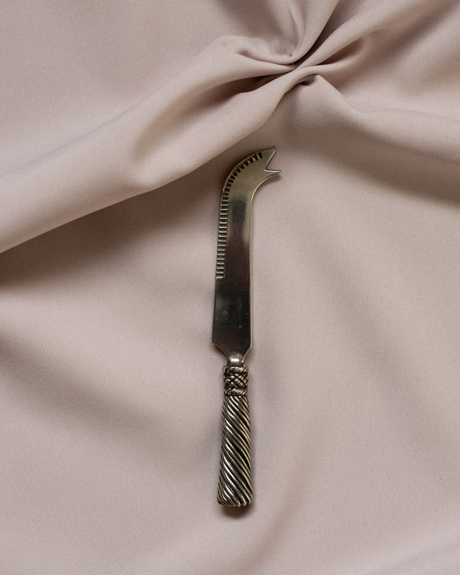 Dekoratyvus sūrio serviravimo peiliukas