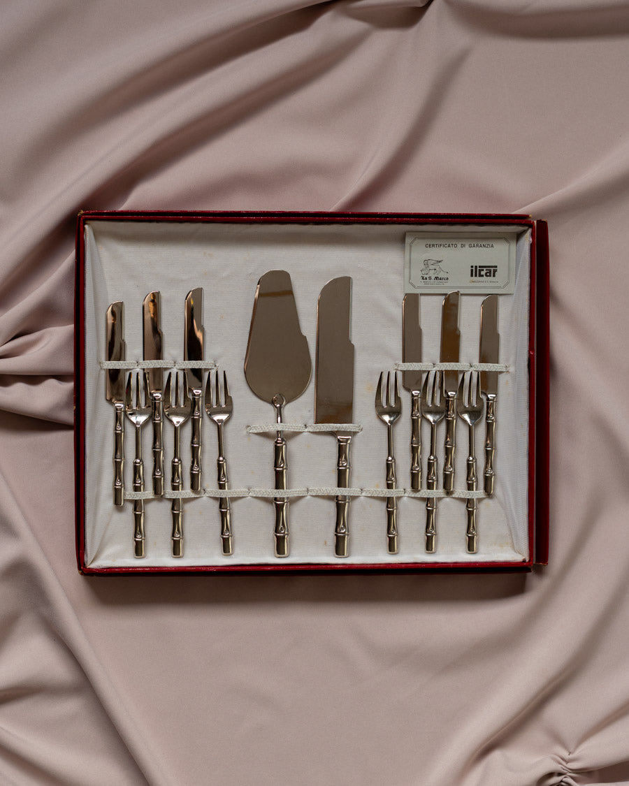 Sidabru dengtas desertų įrankių rinkinys originalioje dėžutėje
